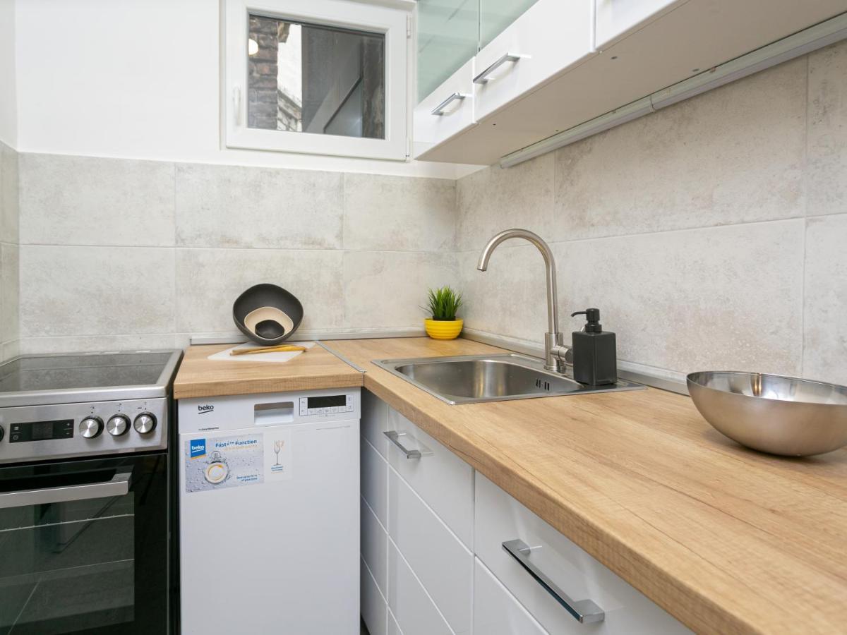 Grand Suite Centre Βελιγράδι Εξωτερικό φωτογραφία